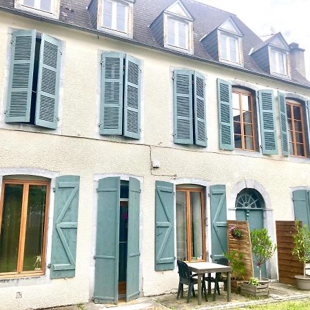 Une Maison De Famille Oloron-Sainte-Marie Buitenkant foto